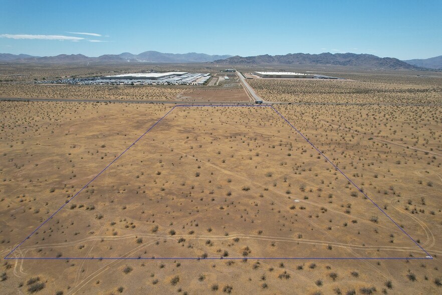 Primary Photo Of 0 Dale Evans Pkwy, Apple Valley Land For Sale