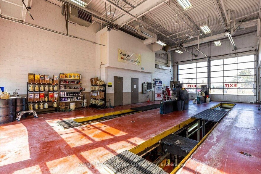 More Photos Of 355 Rexdale Blvd, Toronto Auto Repair For Sale