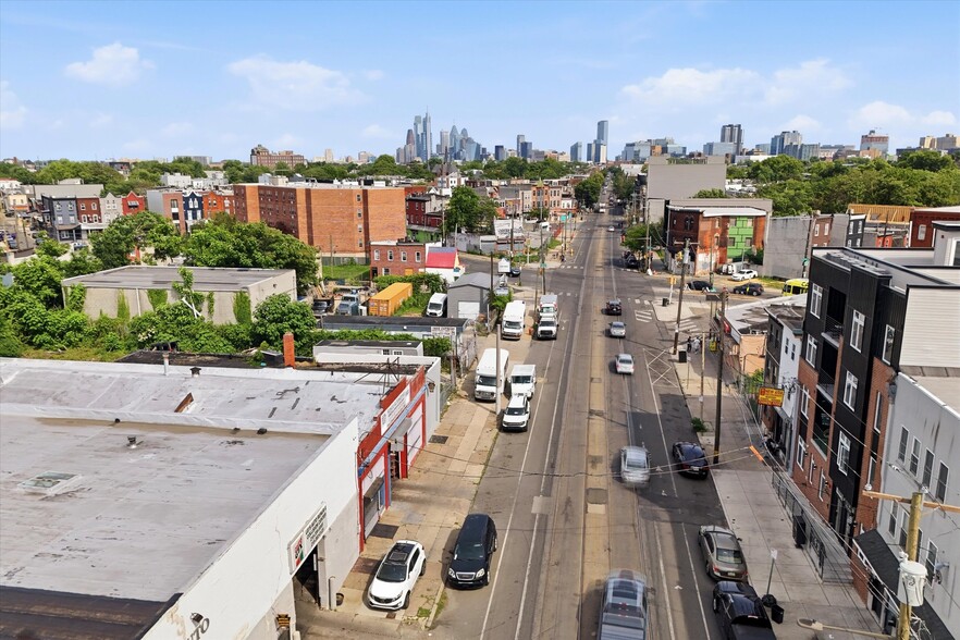 More Photos Of 4515-4525 Lancaster ave, Philadelphia Industrial For Sale
