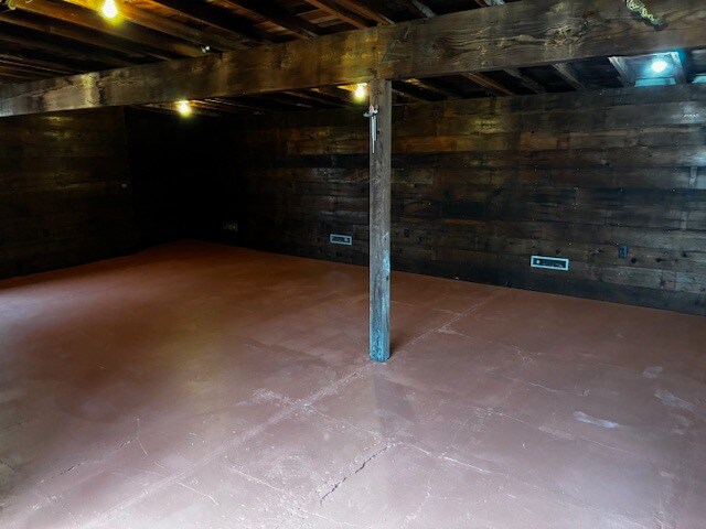 More Photos Of 315 Laurel Ave, Novato Flex For Lease