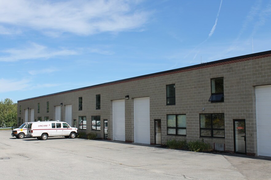 More Photos Of 41 Brigham St, Marlborough Warehouse For Lease