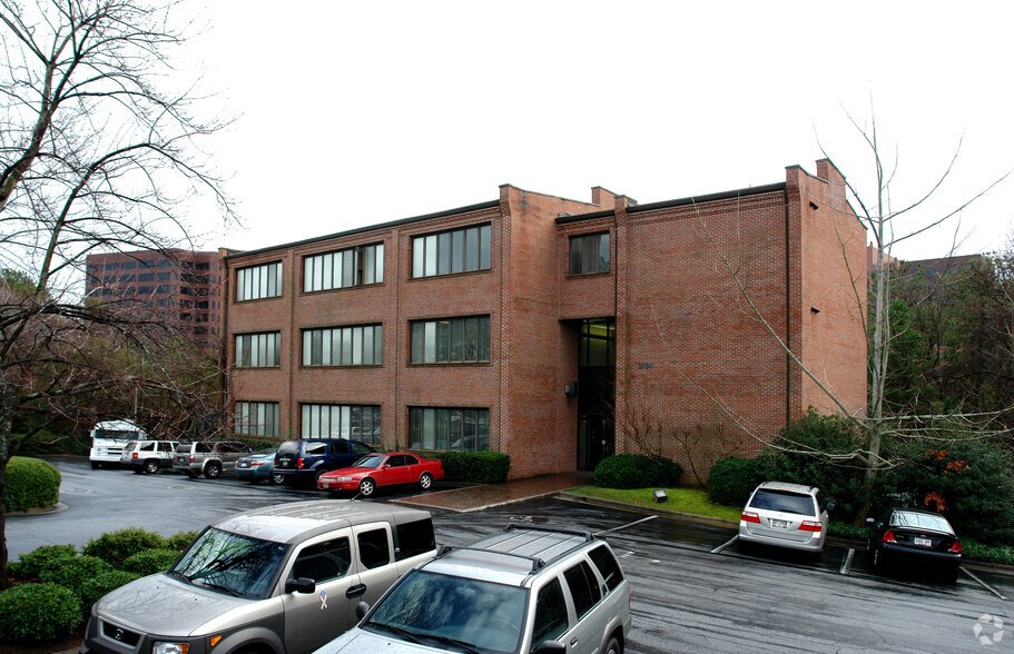 More Photos Of 2780 Bert Adams Rd, Atlanta Office For Lease