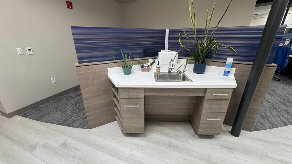 More Photos Of 5234 Little Rd, New Port Richey Medical For Sale