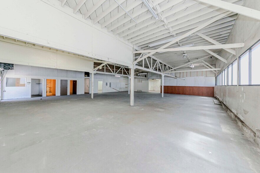 More Photos Of 3601 Florence Ave, Bell General Retail For Lease