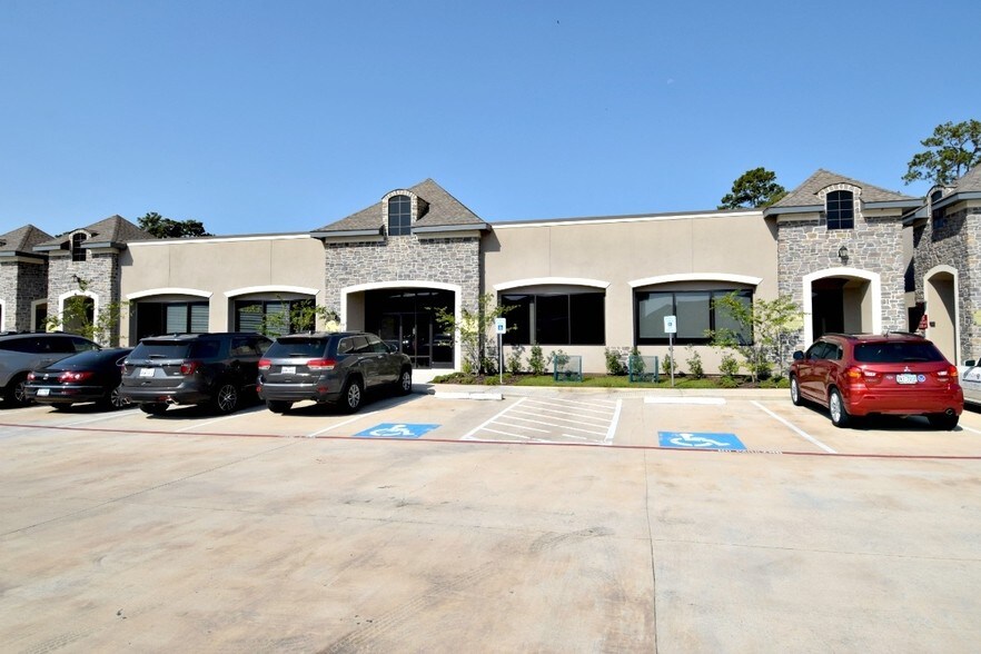 Primary Photo Of 150 Pine Forest Dr, Shenandoah Medical For Lease