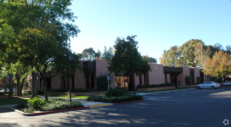 Primary Photo Of 480-488 N Wiget Ln, Walnut Creek Office For Lease