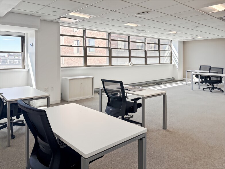 More Photos Of 1624-1628 Locust St, Philadelphia Coworking Space