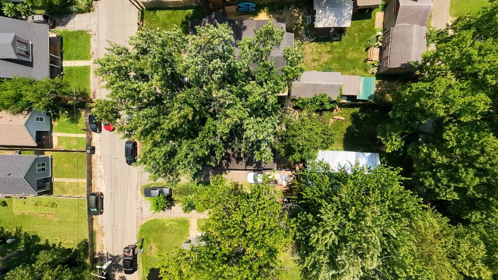 More Photos Of , Lexington Specialty For Sale