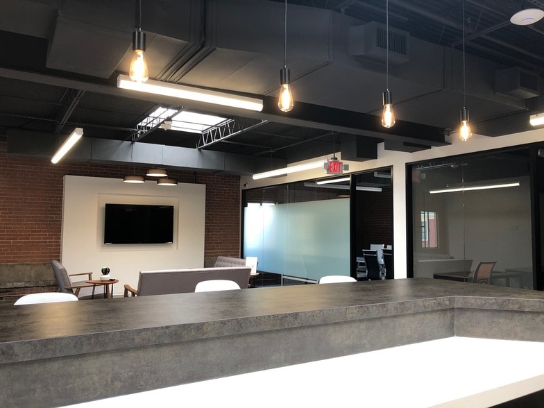 More Photos Of 1923 Washington Ave, Houston Coworking Space