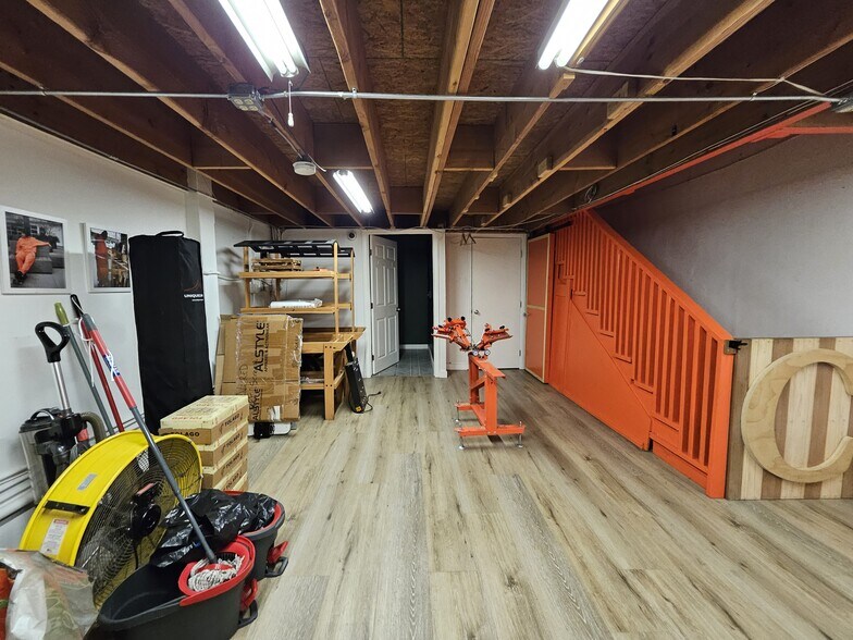 More Photos Of 3408 W Washington Blvd, Los Angeles Storefront Retail Office For Lease