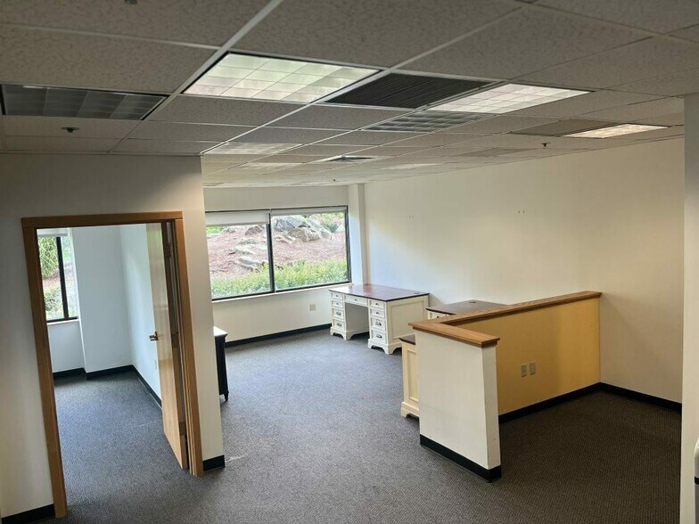More Photos Of 35 Braintree Hill Office Park, Braintree Office For Lease