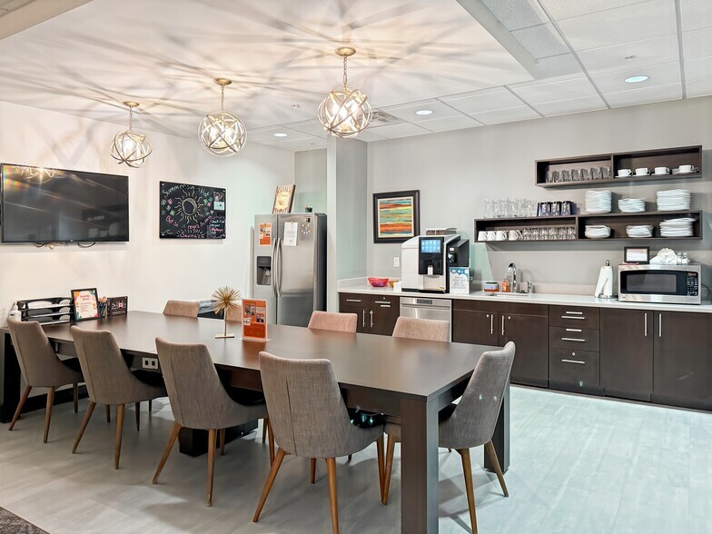 More Photos Of 12724 Gran Bay Pkwy W, Jacksonville Coworking Space