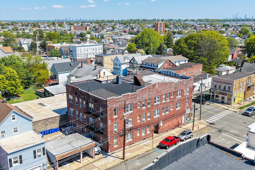 More Photos Of 43 Belmont Ave, Garfield Apartments For Sale