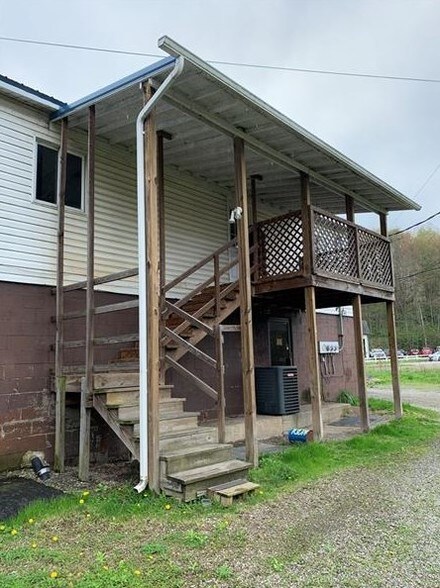 More Photos Of 2824 US Route 30, Georgetown Freestanding For Sale