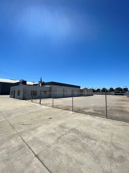 More Photos Of 1753 Timothy Dr, San Leandro Warehouse For Lease