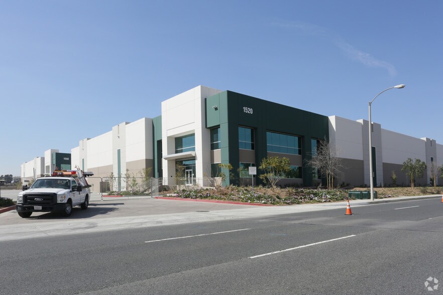Primary Photo Of 1520 S Grove Ave, Ontario Warehouse For Lease