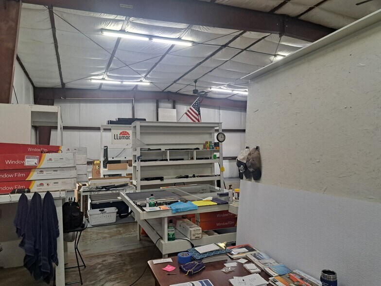 More Photos Of 4602 N US Highway 63, West Plains Flex For Sale