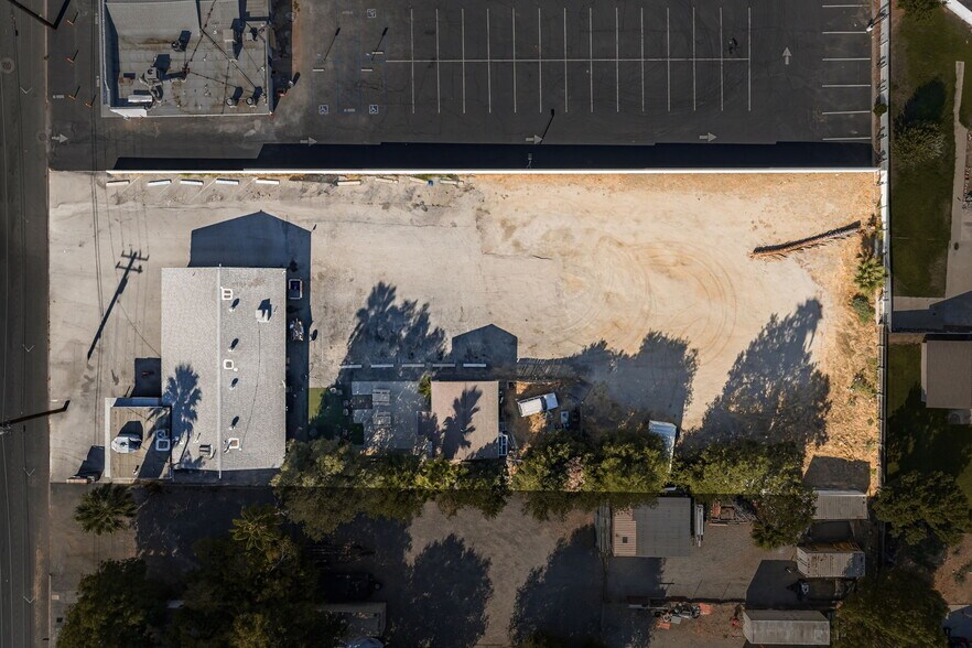 Primary Photo Of 10028 Foothill Blvd, Rancho Cucamonga Restaurant For Sale