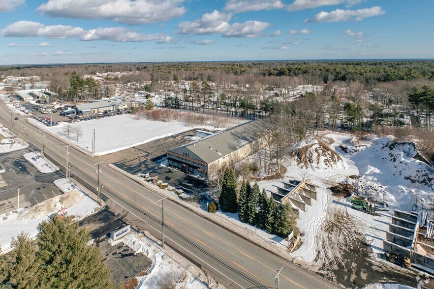 More Photos Of 193 Lafayette Rd, North Hampton Warehouse For Lease