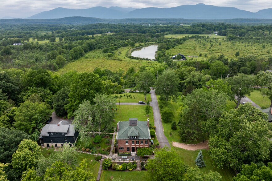 More Photos Of 4170 Rte 9W, Saugerties Hospitality For Sale