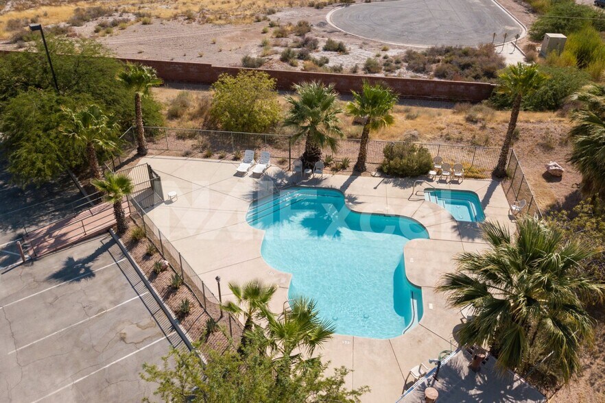 More Photos Of 520 N Moapa Valley Blvd, Overton Hotel For Sale