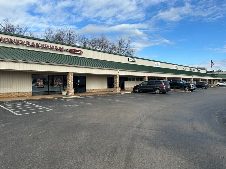 Primary Photo Of 1051 Bryant Way, Bowling Green Unknown For Lease