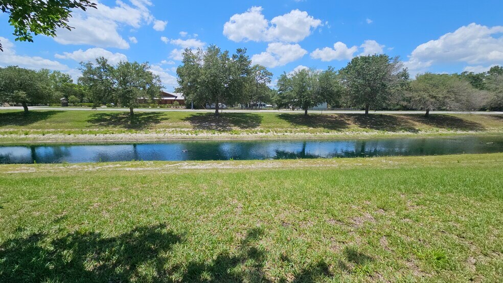 More Photos Of 91 Branscomb Rd, Green Cove Springs Office For Sale