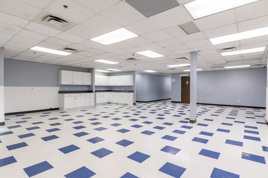 More Photos Of 744 SE 25th St, Oklahoma City Medical For Lease