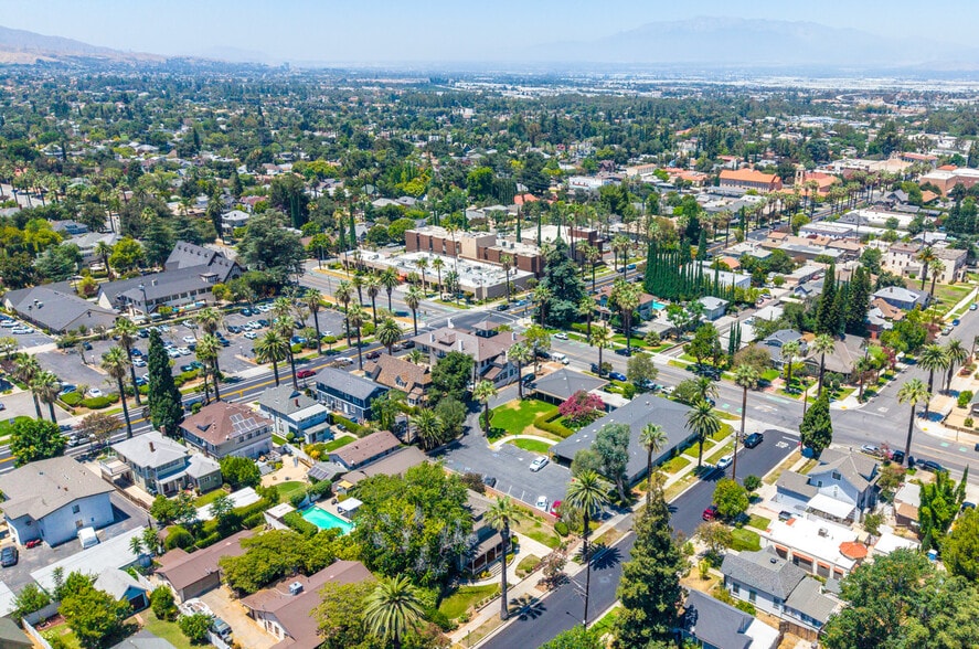 More Photos Of 16 E Fern Ave, Redlands Medical For Sale