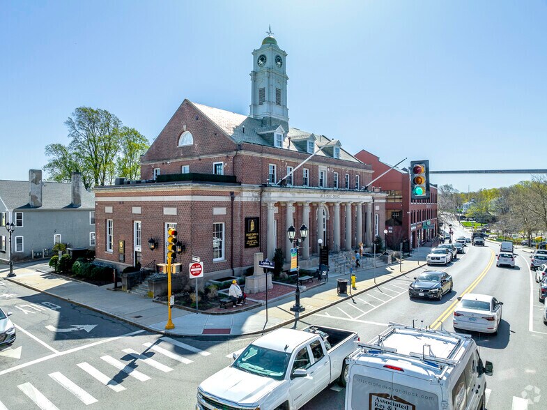 More Photos Of 6 Main Street Ext, Plymouth Office For Lease