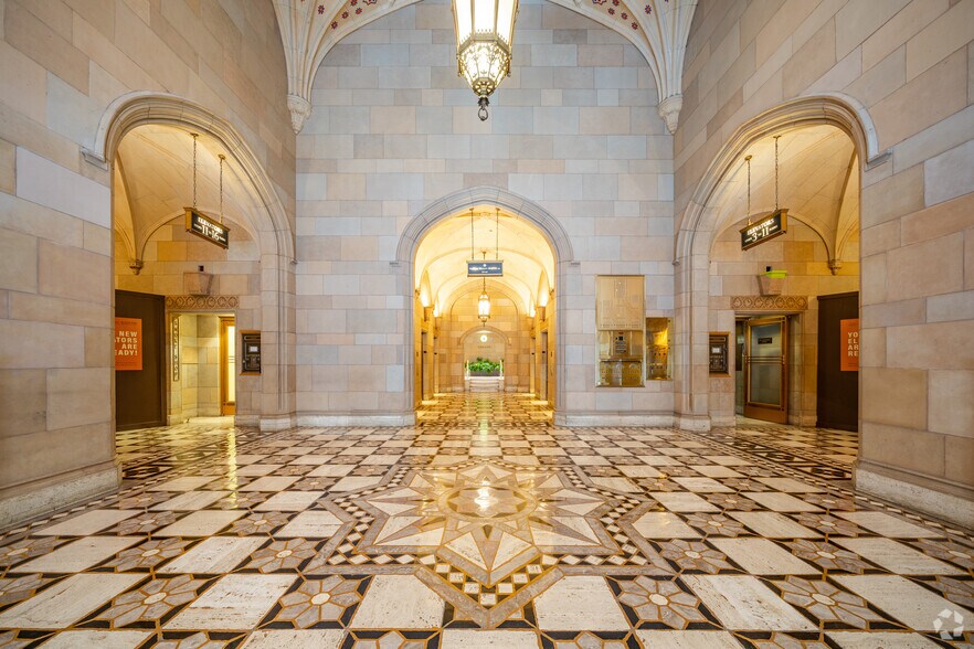 More Photos Of 235 Montgomery St, San Francisco Office For Lease