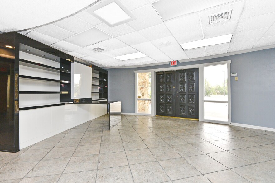More Photos Of 4355 Bear Gully Rd, Winter Park Medical For Lease