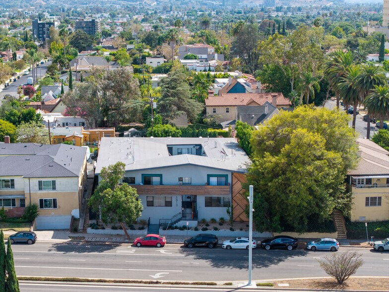 More Photos Of 5810 San Vicente Blvd, Los Angeles Apartments For Sale