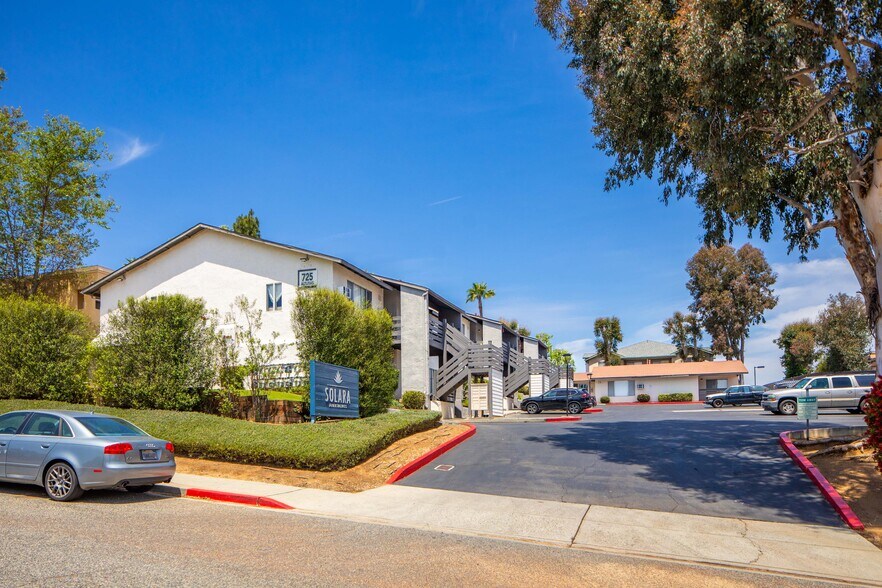 More Photos Of 725 Alturas Ln, Fallbrook Apartments For Sale