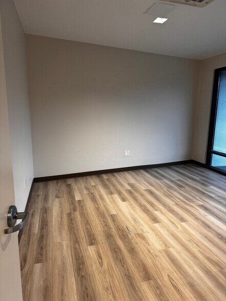 More Photos Of 1655 Southgate Ave, Daly City Medical For Lease