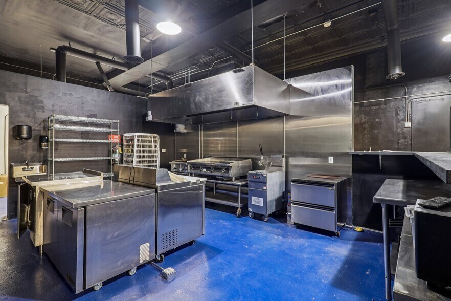 More Photos Of 417-421 Lake St, Maywood Storefront Retail Residential For Sale