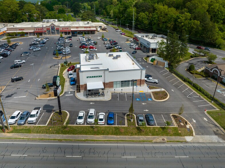 More Photos Of 1302 W Walnut Ave, Dalton Storefront For Sale