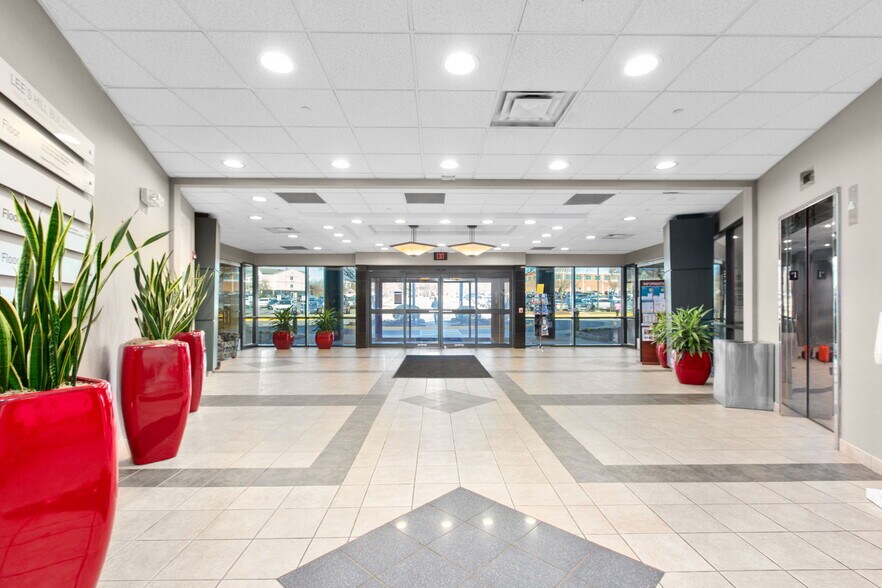 More Photos Of 10304 Spotsylvania Ave, Fredericksburg Office For Lease