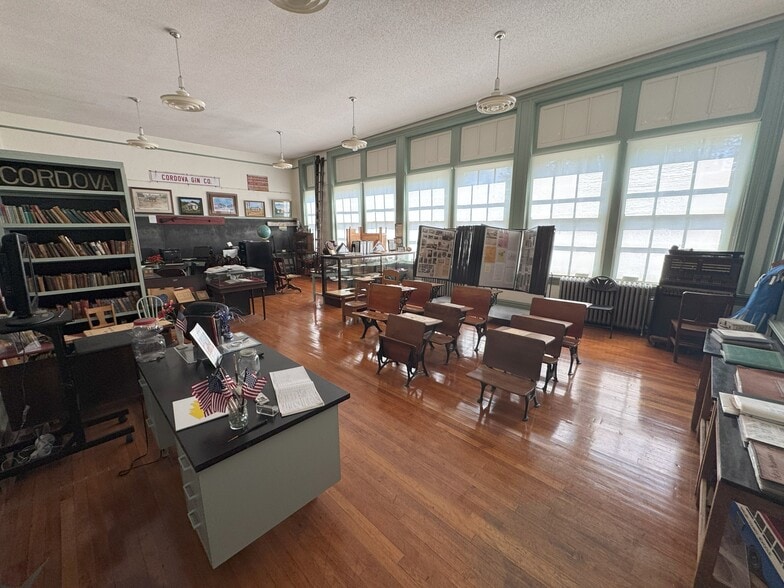 More Photos Of 1017 N Sanga Rd, Cordova Specialty For Sale