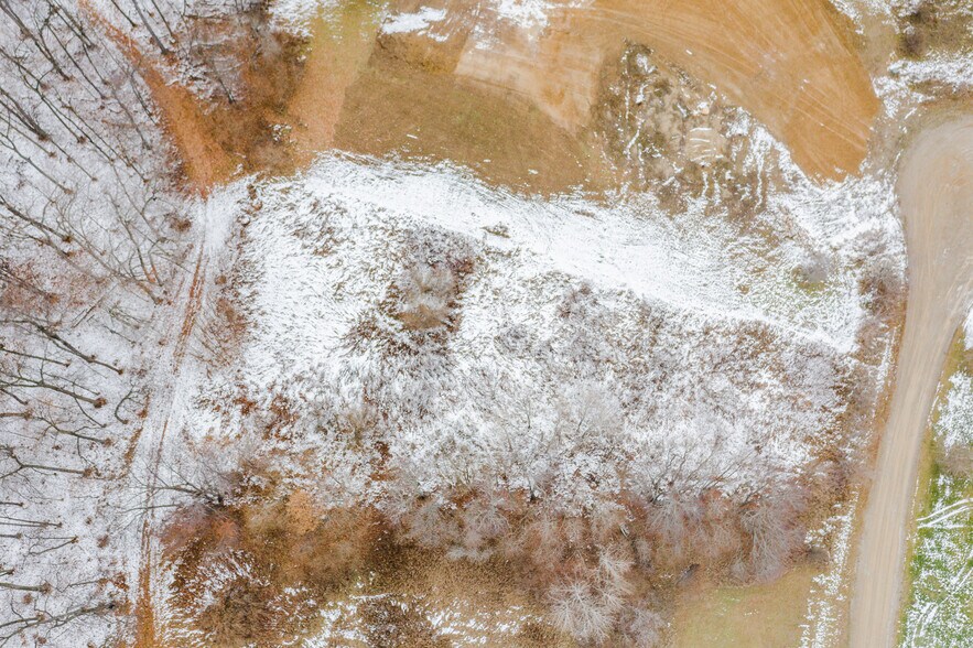 More Photos Of 1852 Percy, Highland Land For Sale