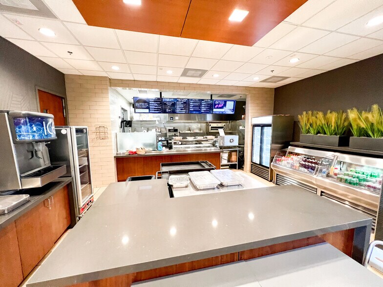 More Photos Of 6401 Holiday Hill Rd, Midland Office For Lease