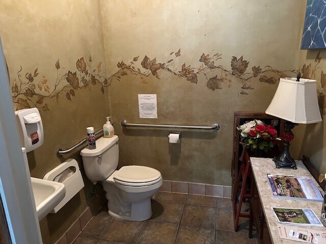 More Photos Of 1032 Pine St, Paso Robles Restaurant For Lease