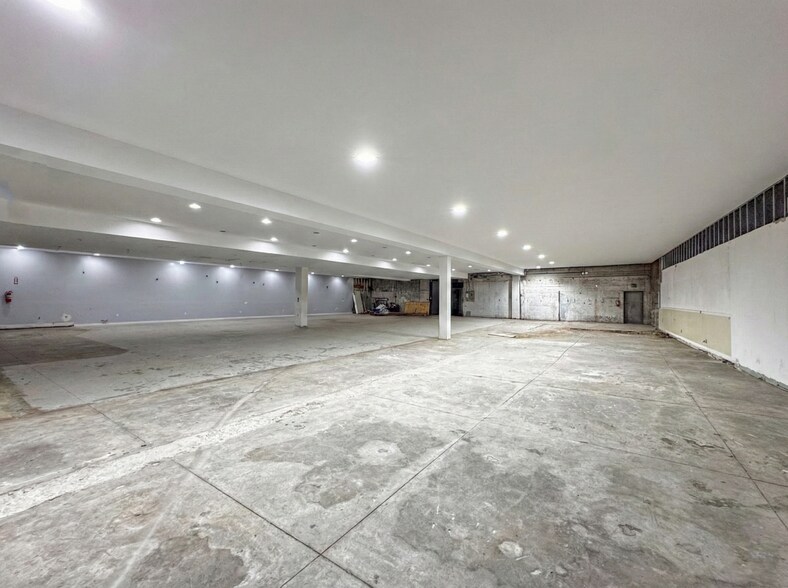 Primary Photo Of 2179 Clarendon Rd, Brooklyn Light Distribution For Lease