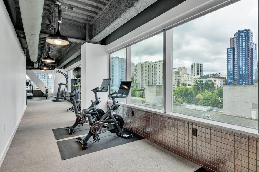 More Photos Of 701 Pike St, Seattle Office For Lease