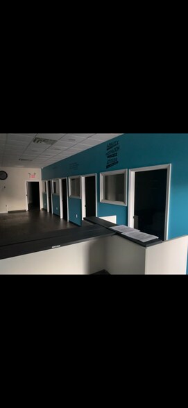 More Photos Of 236-246 Jericho Tpke, Floral Park Storefront Retail Office For Lease