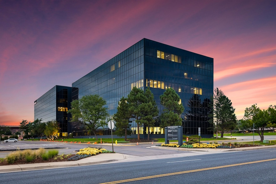 More Photos Of 3131 S Vaughn Way, Aurora Unknown For Lease