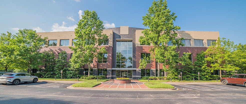 More Photos Of 741 Cool Springs Blvd, Franklin Office For Lease