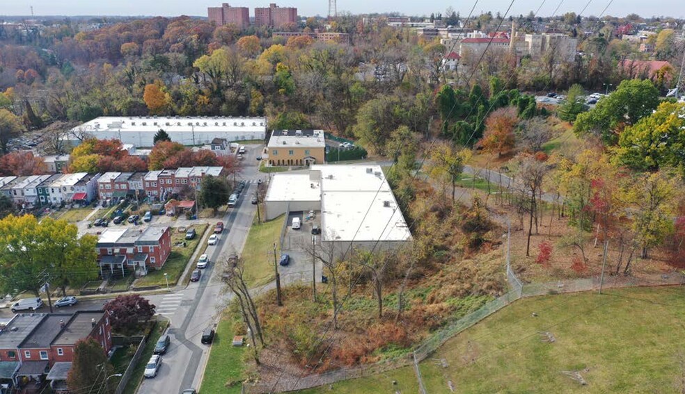 More Photos Of 3701 Malden Ave, Baltimore Light Manufacturing For Lease