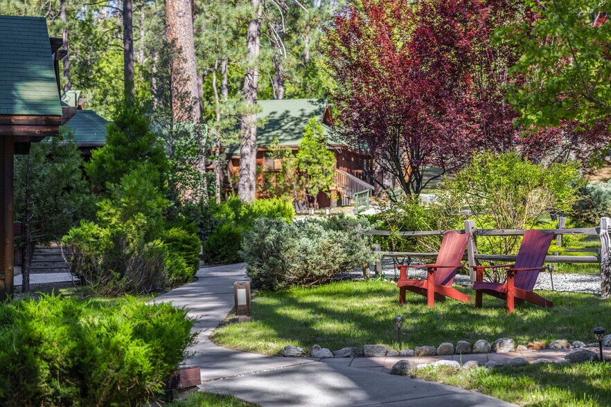 More Photos Of 26345 Delano Dr, Idyllwild-Pine Cove Hotel For Sale