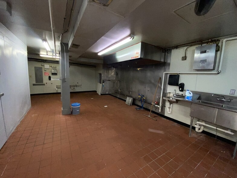 More Photos Of 247-253 Asylum St, Hartford Apartments For Lease